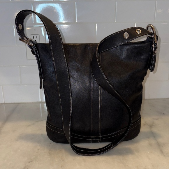 Coach Soho Vintage Leather Convertible Hobo Shoulder Bag - Picture 1 of 16